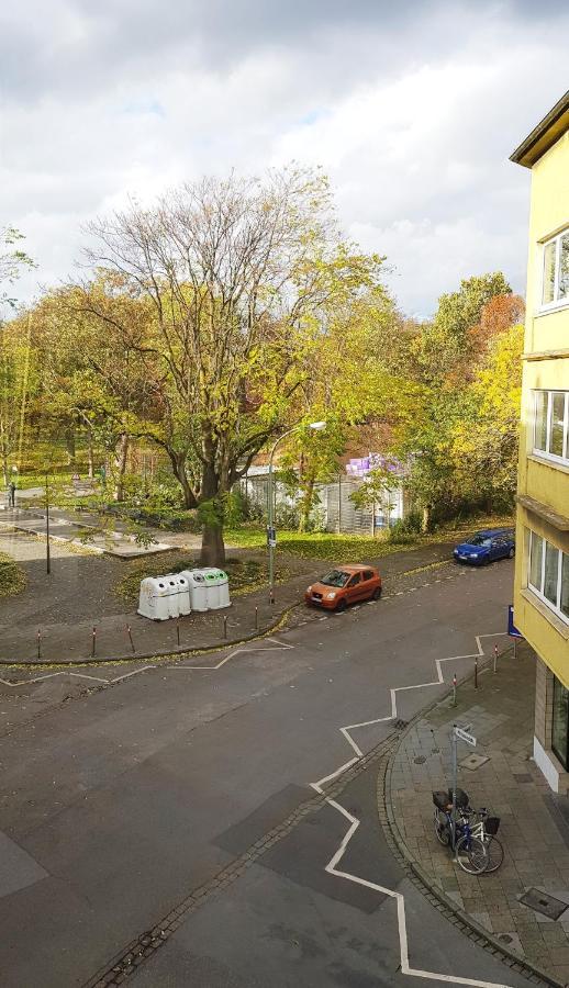 Duisburg Zentrum Tulpe, 5 min zu Fuß von HBF, Düsseldorf Messe und Flughafen 35 min Exterior foto
